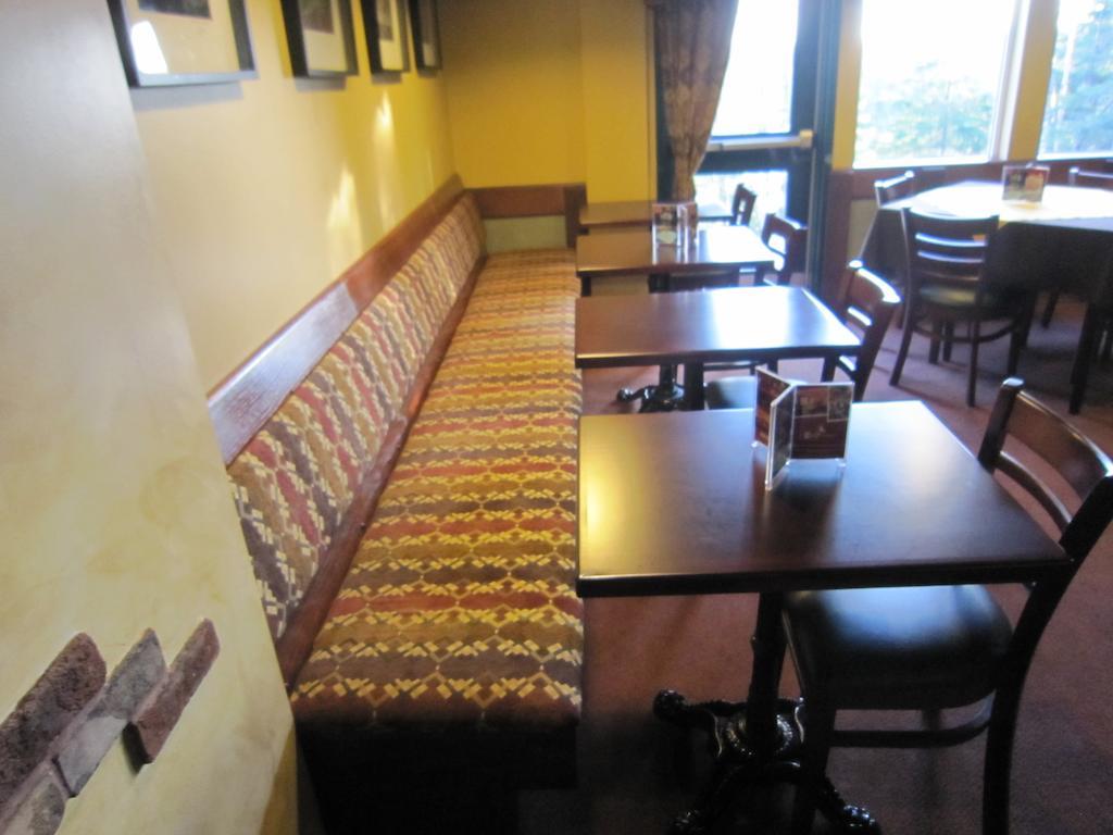 Best Northern Motel And Restaurant Wawa Esterno foto