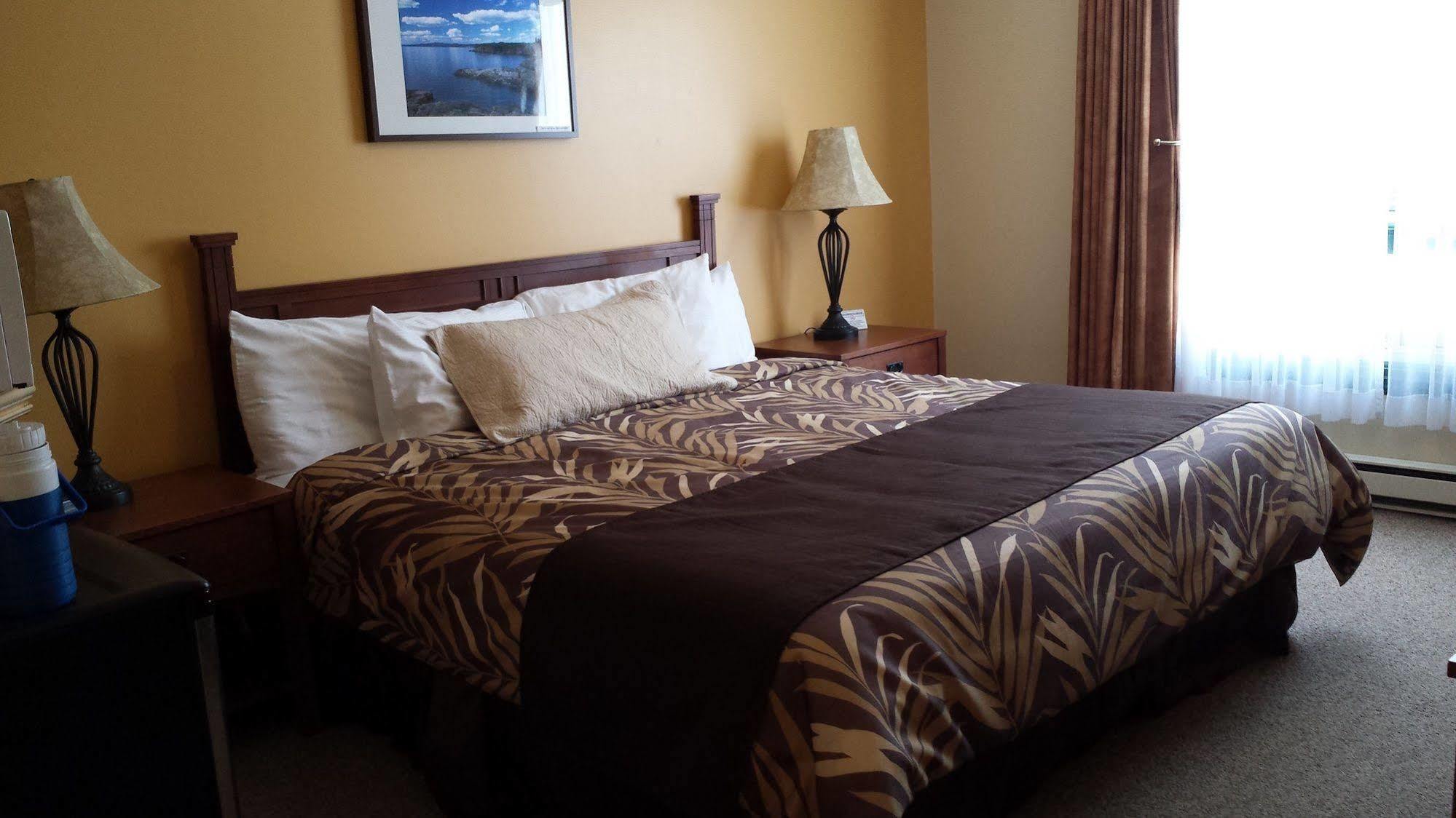Best Northern Motel And Restaurant Wawa Esterno foto